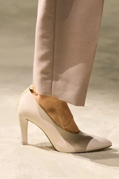 Look 150
